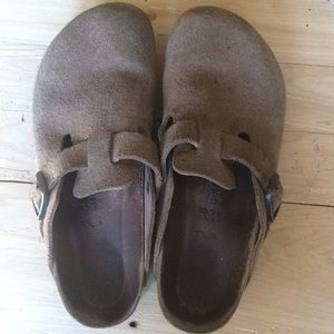 Tan suede Birkenstock Boston Clogs